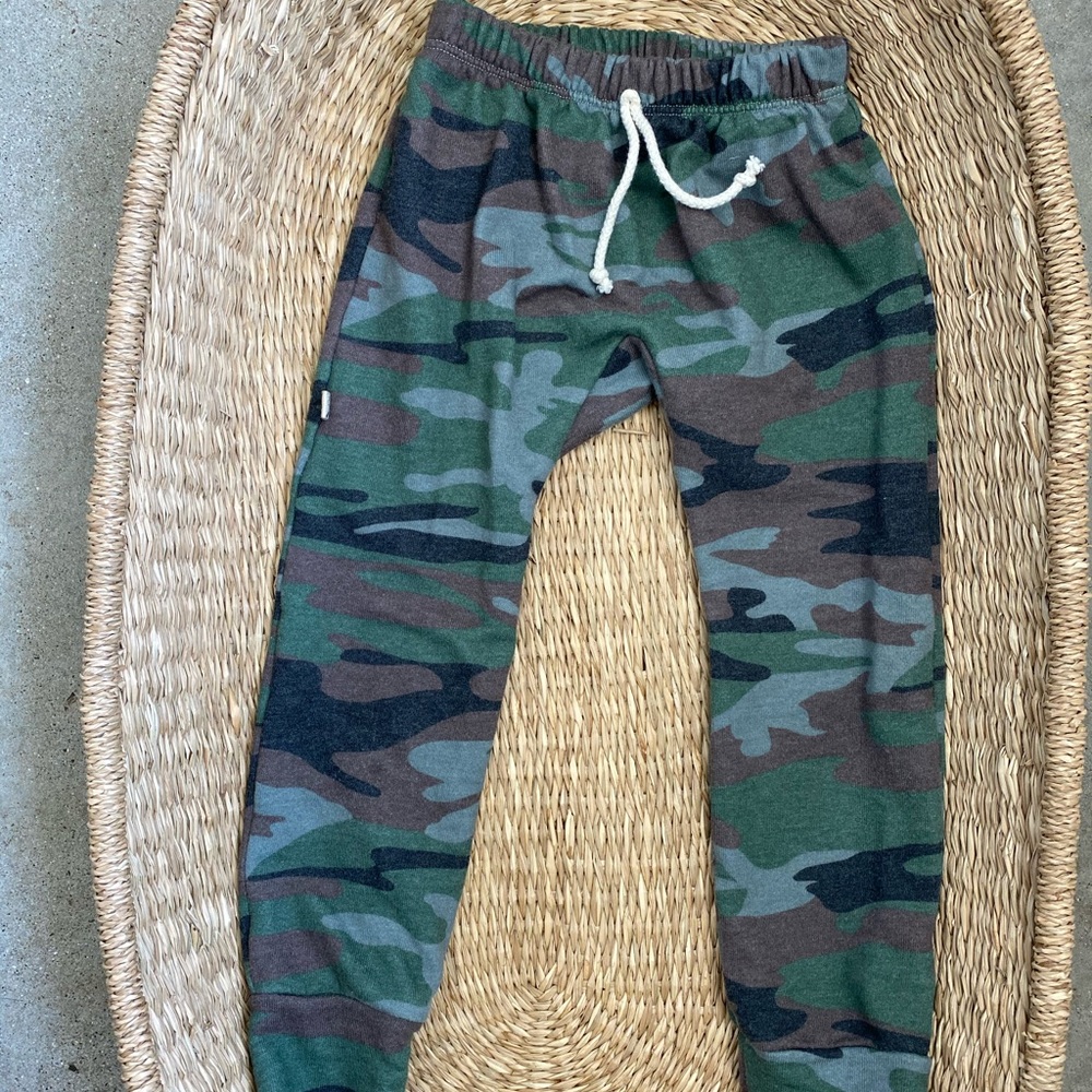 Childhoods Clothing Camo Joggers/Gusset pants 6/7